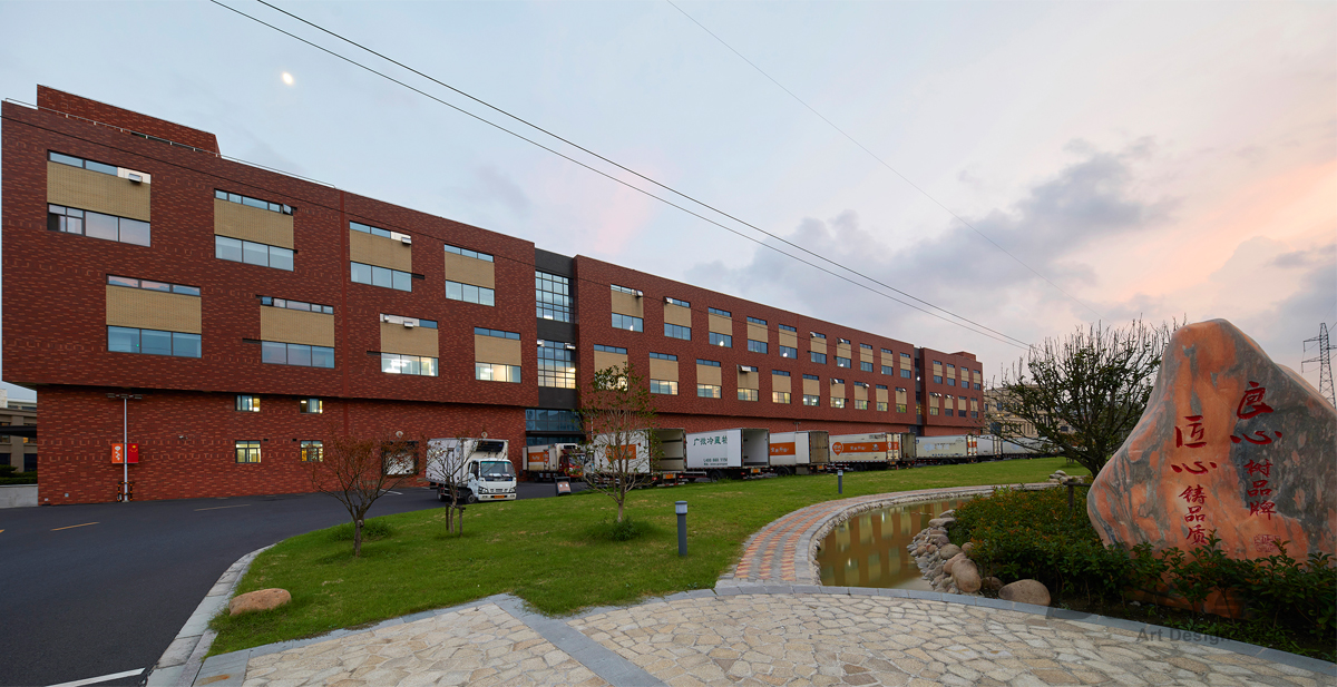 1613978547660107.jpg 02.jpg